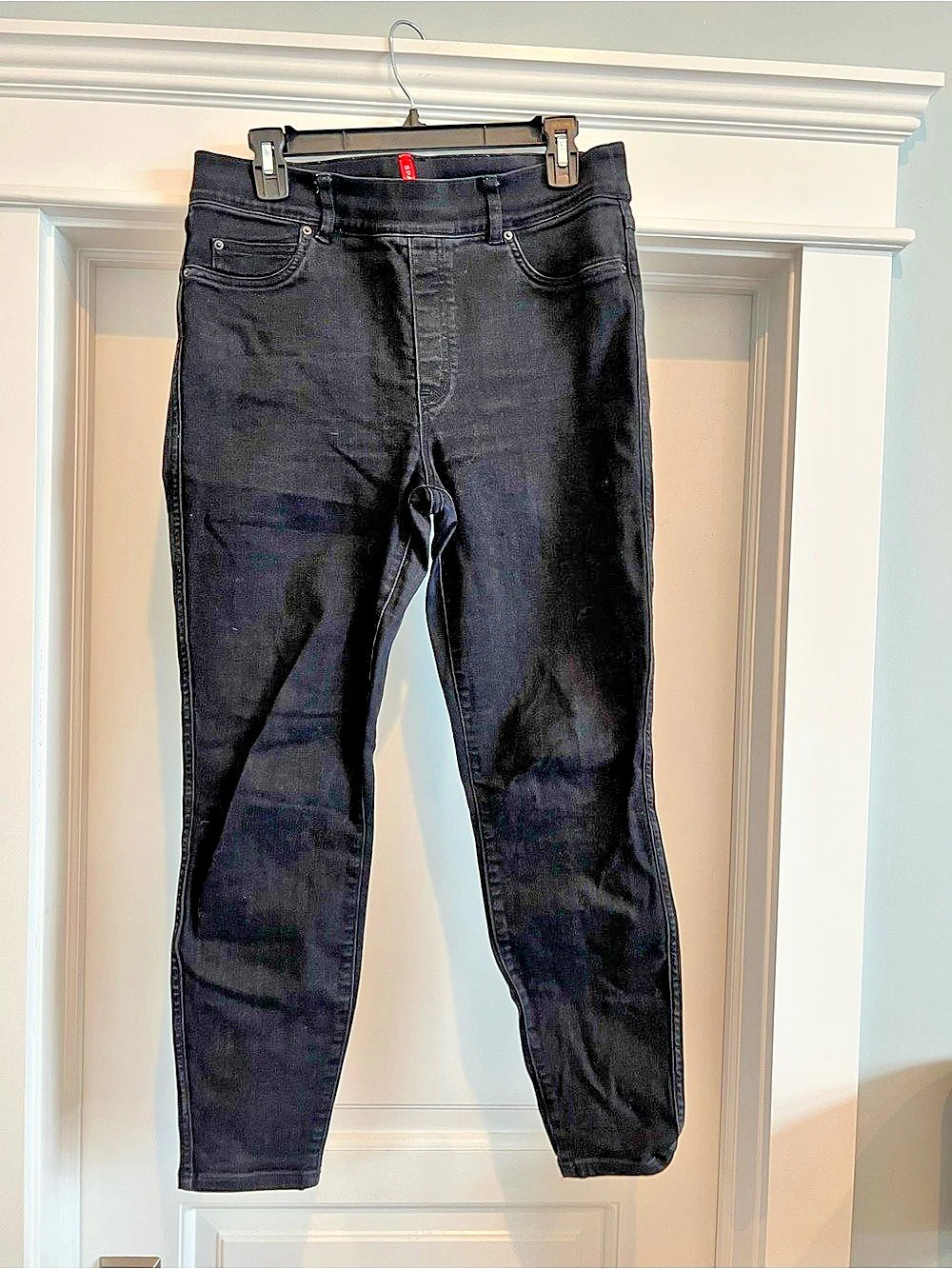 SPANX Ankle Skinny Jeans in Black Size Large